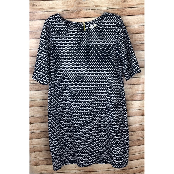 Emma & Michele Dresses & Skirts - Emma & Michele Navy & White Dress L